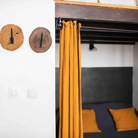 Appartement Tout Equipe Au Coeur Du Vieux Port Marseille Exteriör bild
